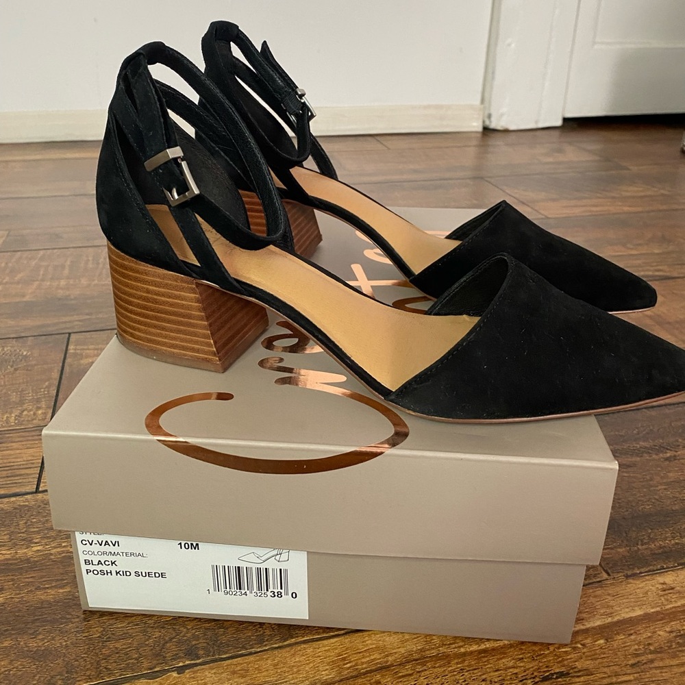 Crown Vintage Vavi Pump - Size 10